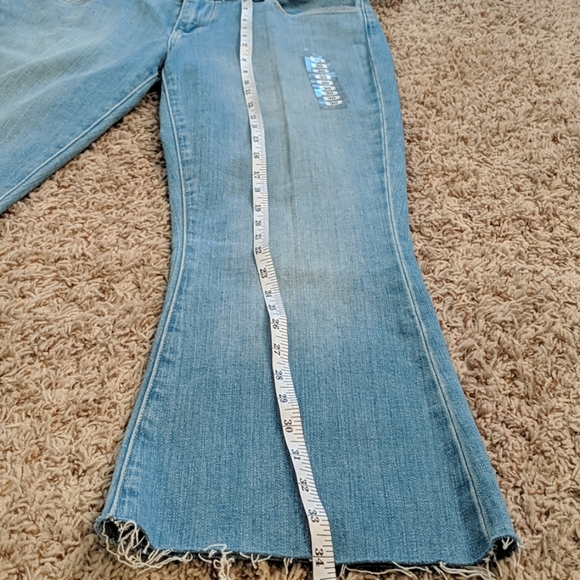 Cotton Cropped Jeans NWT (sold on thredup) - Picture 10 of 13